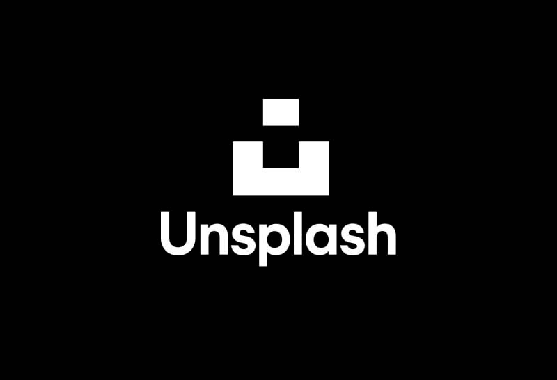 mejores bancos de imagenes gratuitas unsplash logo
